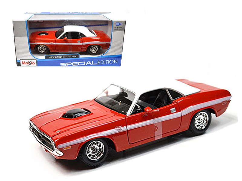 1967 Ford Mustang GTA Fastback Green Metallic with White Stripes 1/18 Diecast Model Car by Maisto