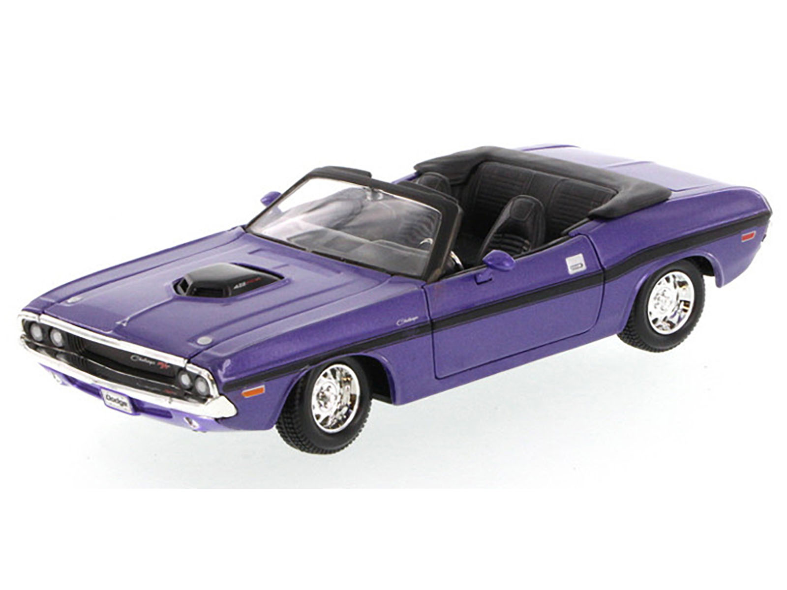 1970 Dodge Challenger R/T Convertible Purple 1/24 Diecast Model Car by Maisto thumbnail 2