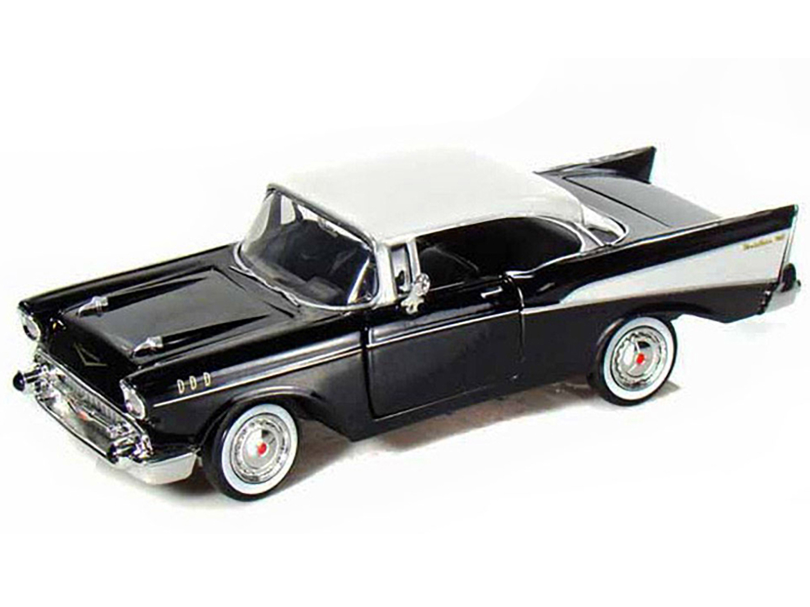 1957 Chevrolet Bel Air Black with White Top 1/24 Diecast Model Car by Motormax thumbnail 2