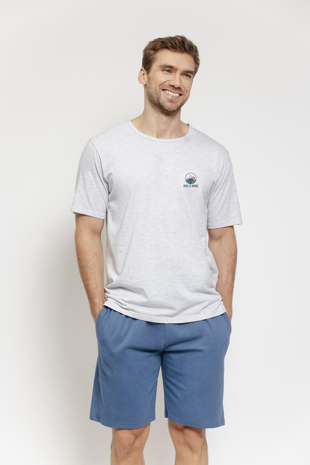 Pyjama model 225158 Taro