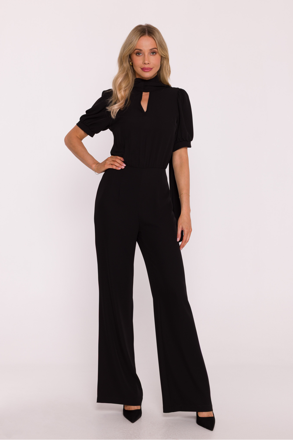 Suit model 219935 Stylove