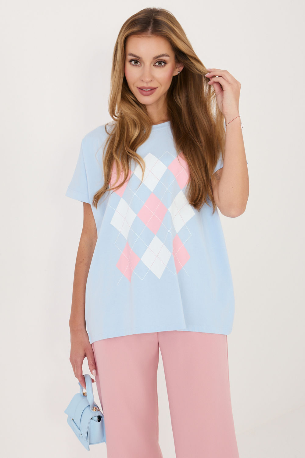 Blouse model 227310 Relevance