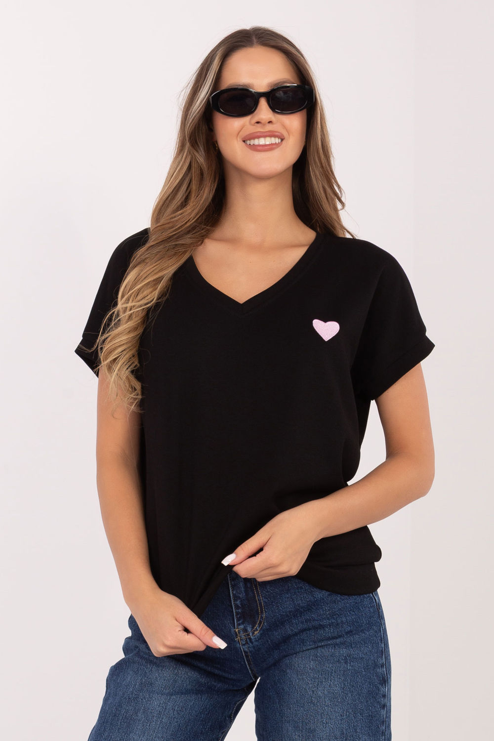 Blouse model 226147 Relevance