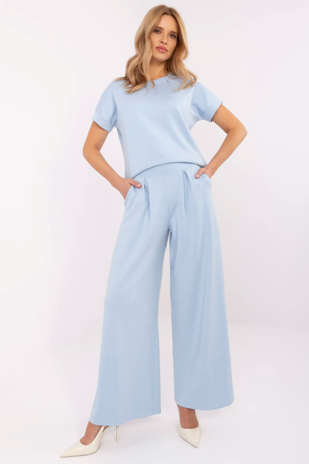 Tracksuit trousers model 209836 Relevance
