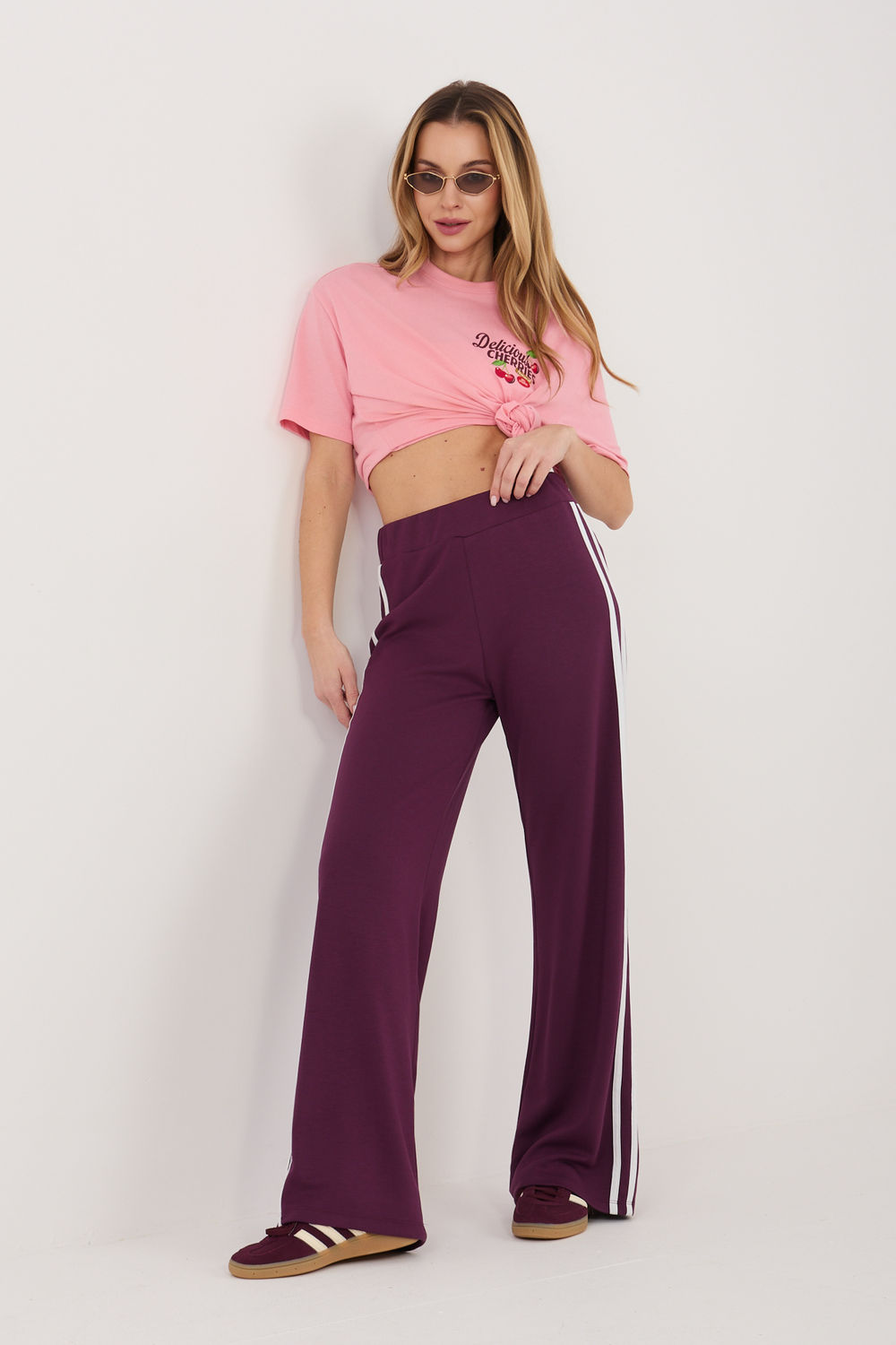 Tracksuit trousers model 226158 Relevance