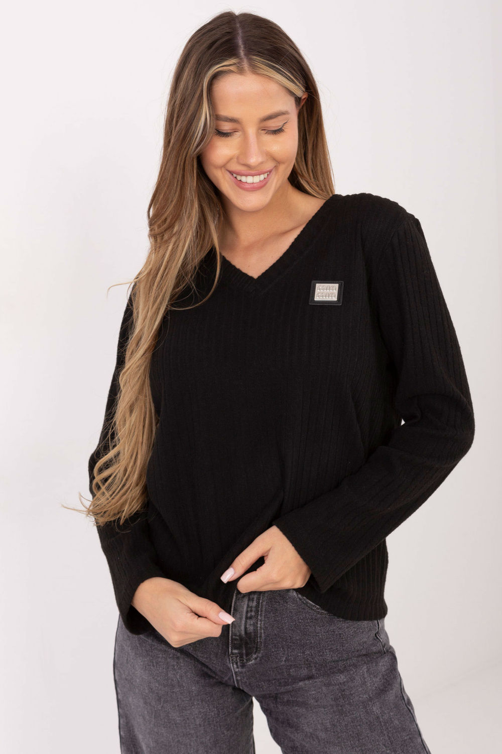 Jumper model 221804 Relevance