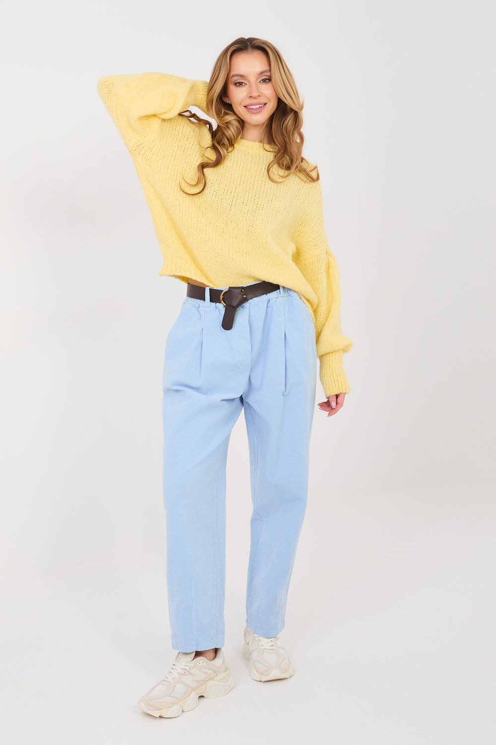 corduroy trousers model 224381 Italy Moda