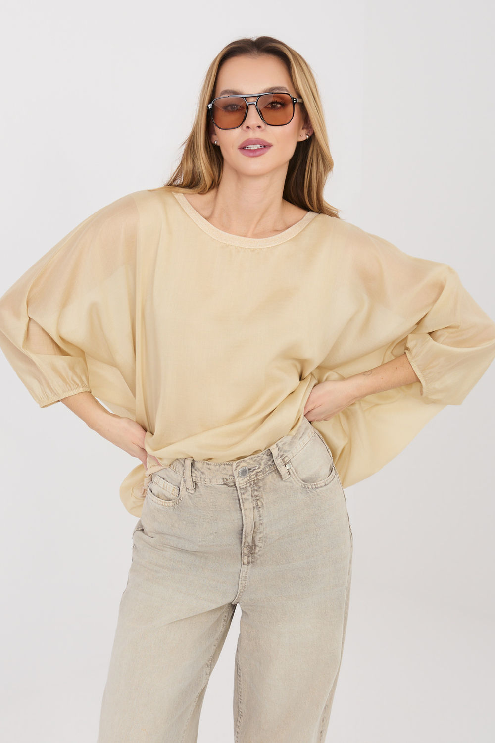 Blouse model 225532 Italy Moda