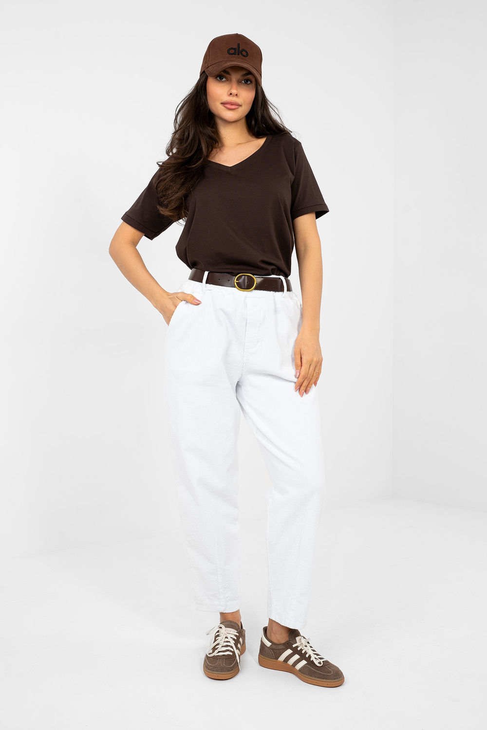 corduroy trousers model 224060 Italy Moda