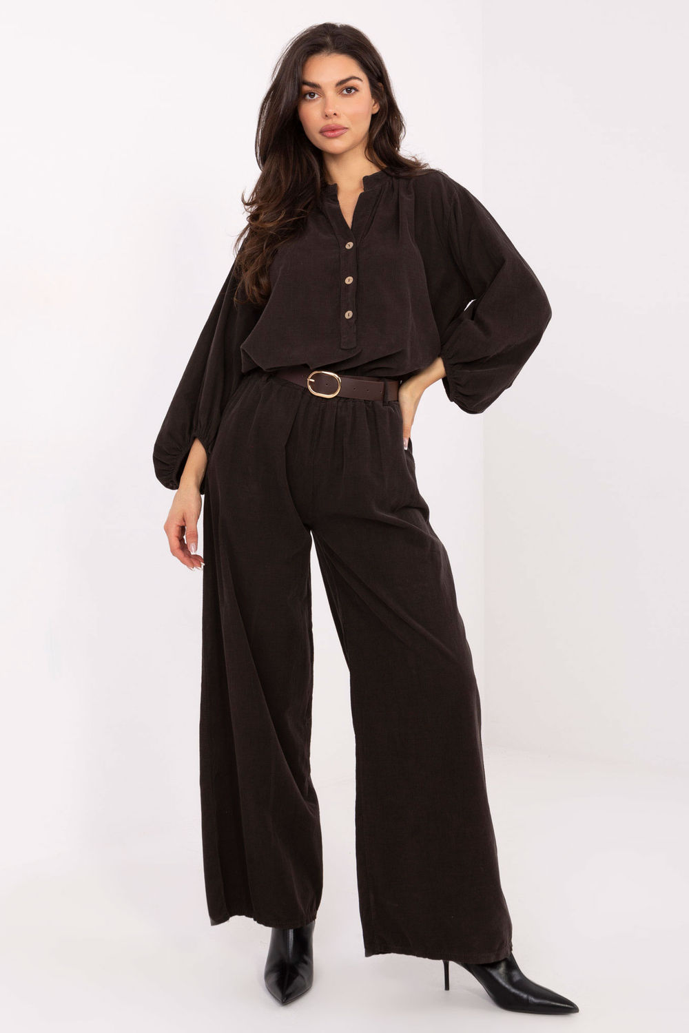 corduroy trousers model 220282 Italy Moda
