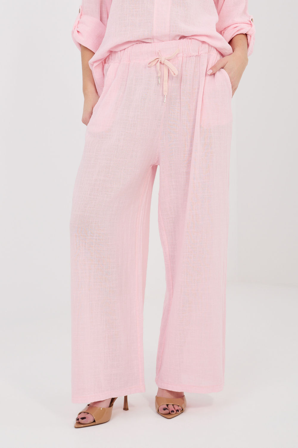 Women trousers model 225493 Italy Moda