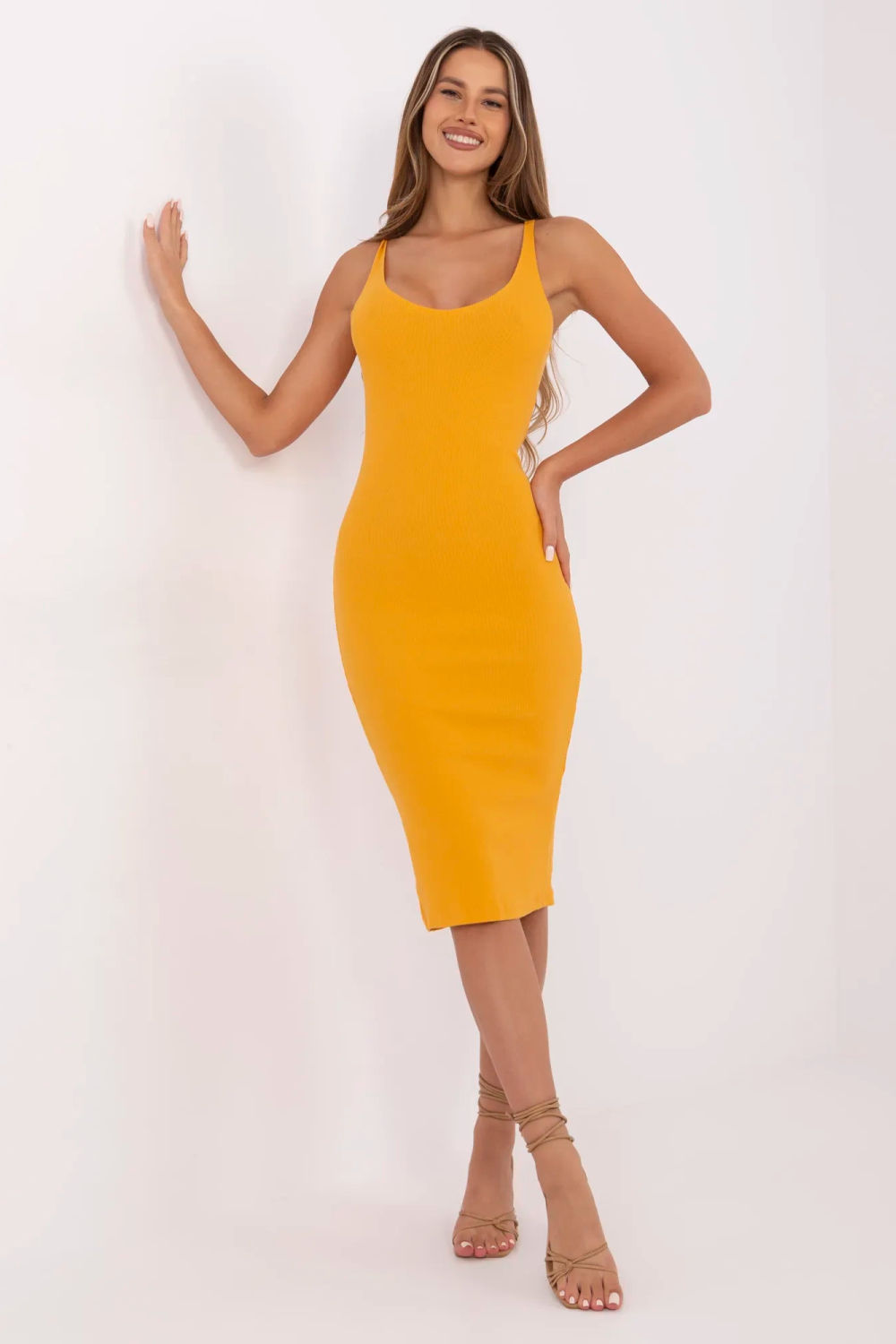 Daydress model 215816 Rue Paris