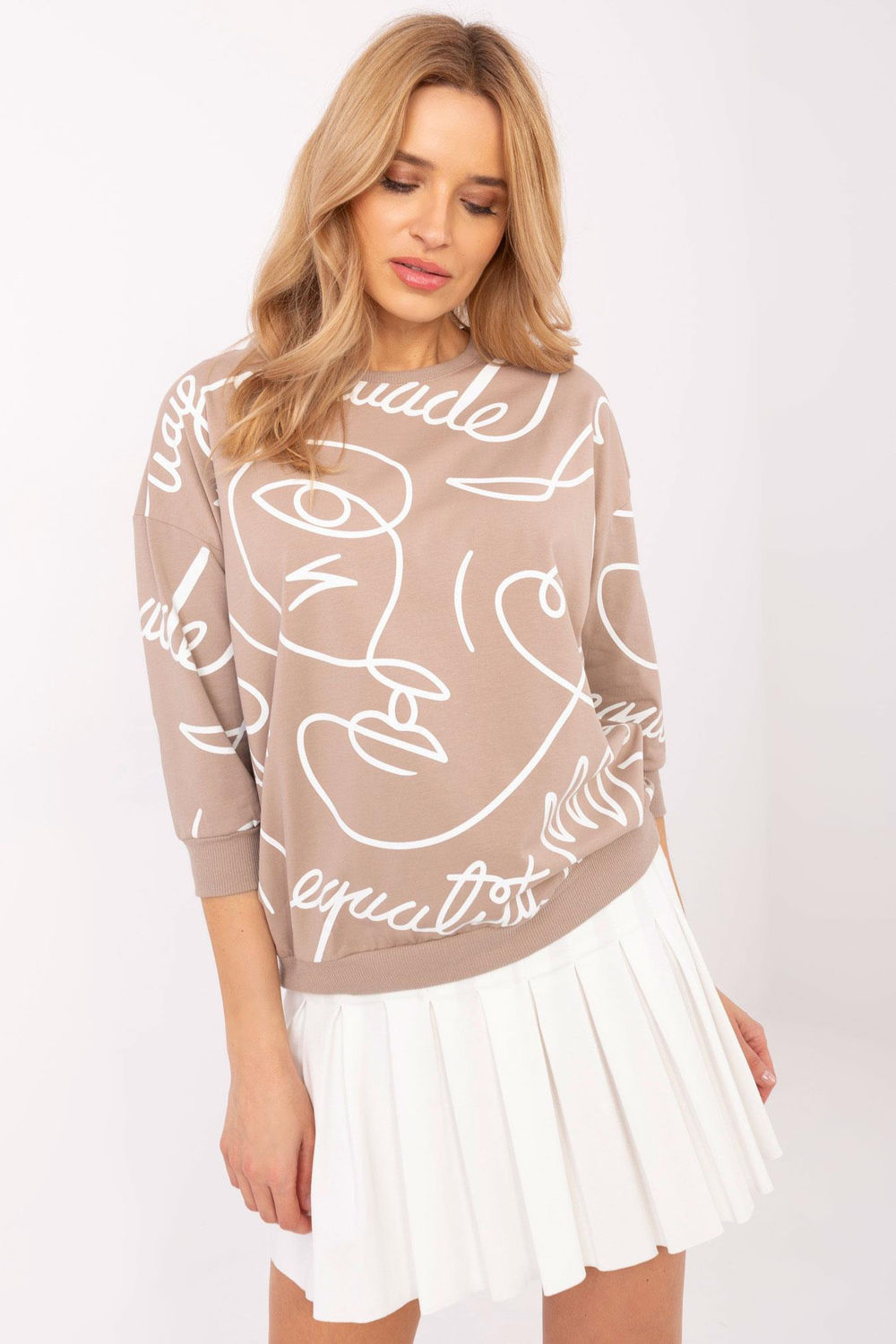 Blouse model 227652 Rue Paris