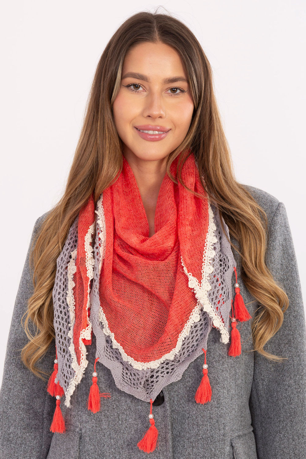 Neckerchief model 220383 AT  Size one-size-fits-all