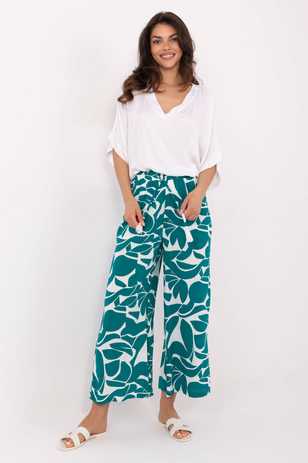 Women trousers model 215121 Sublevel