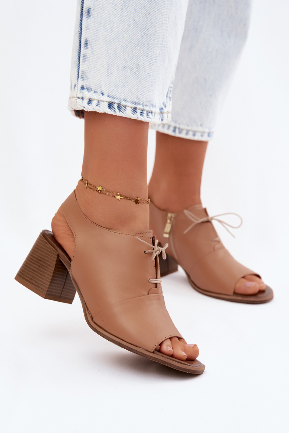 Heel sandals model 228387 Step in style