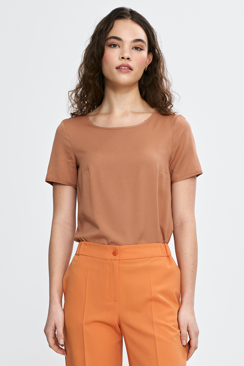 Blouse model 210089 Nife