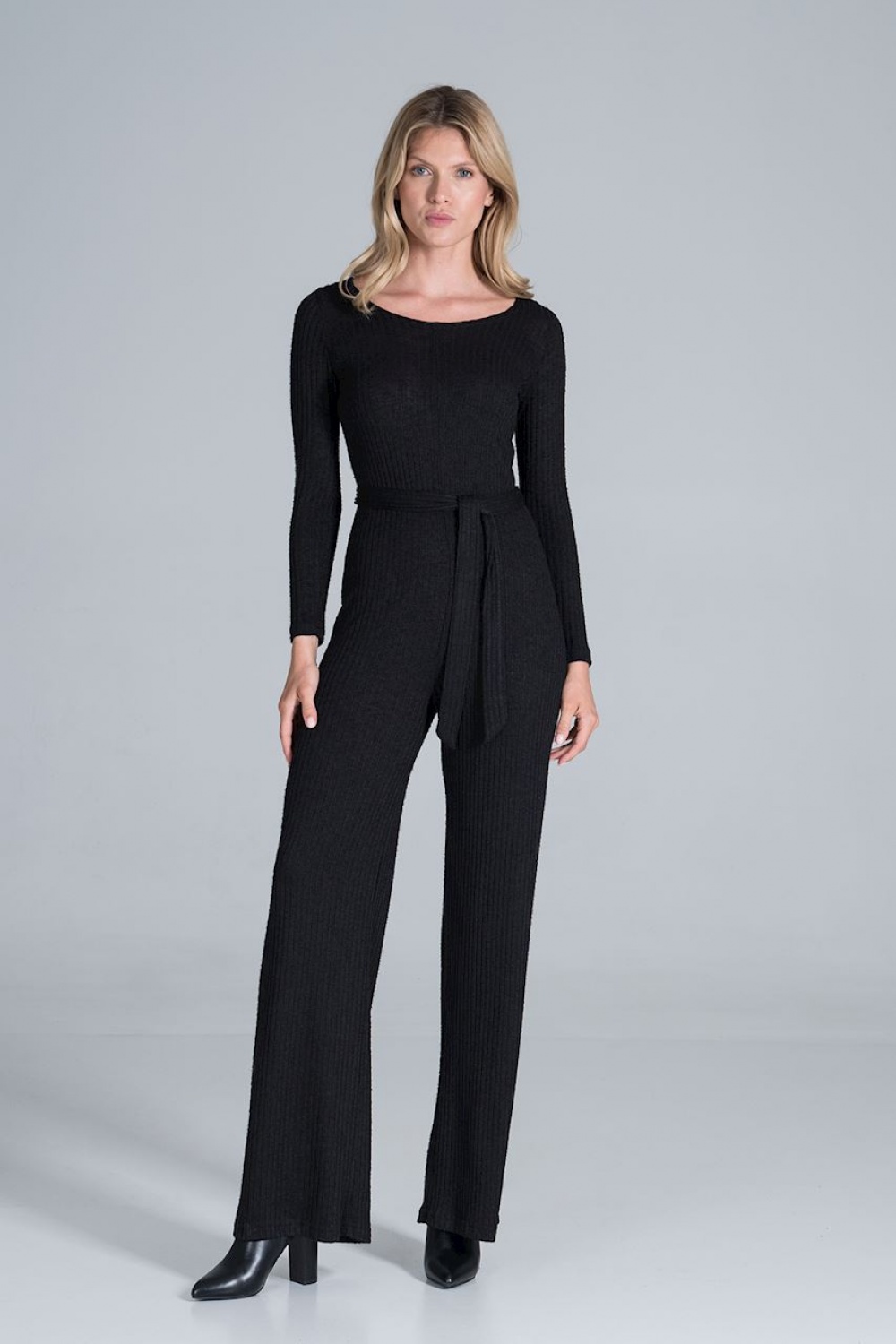 Suit model 157477 Figl