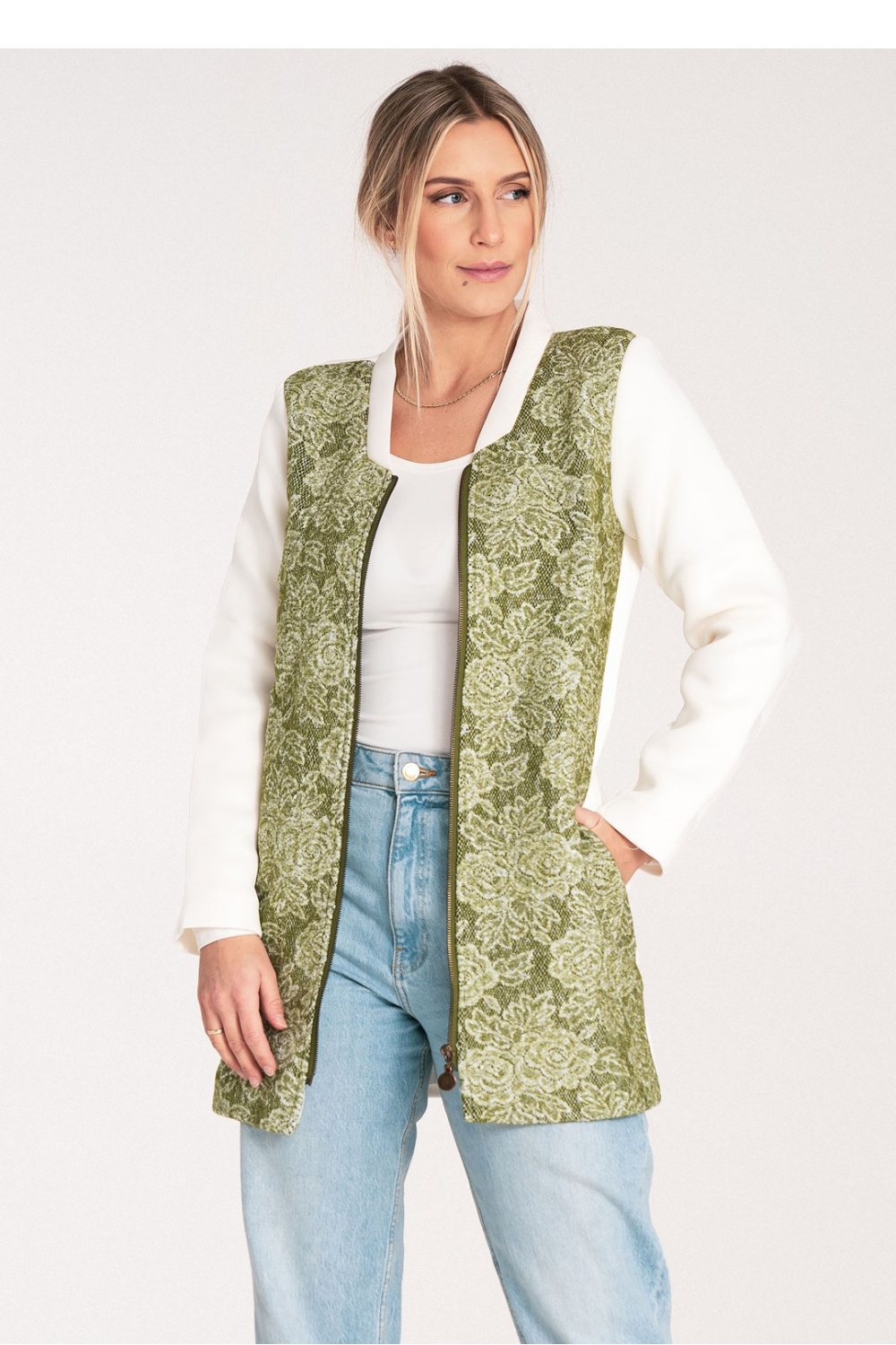 Coat model 217065 Figl