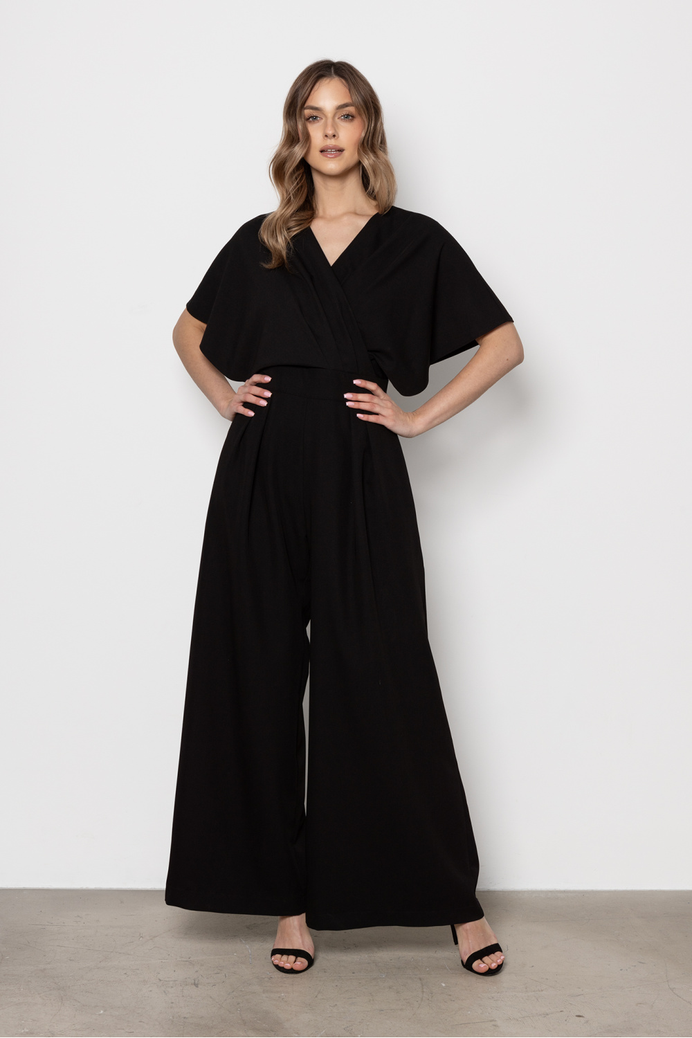 Suit model 227583 awama
