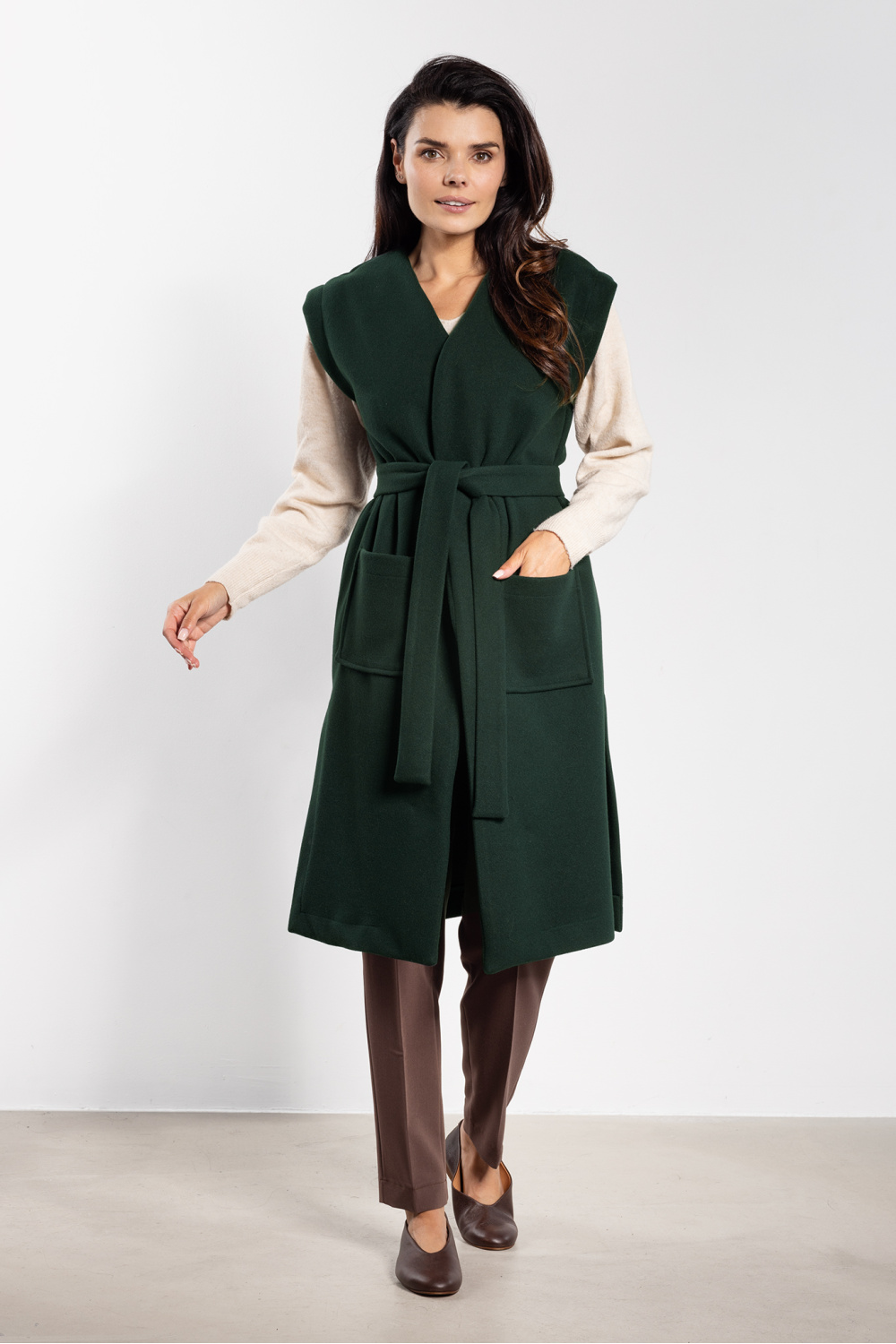 Gilet model 218957 awama