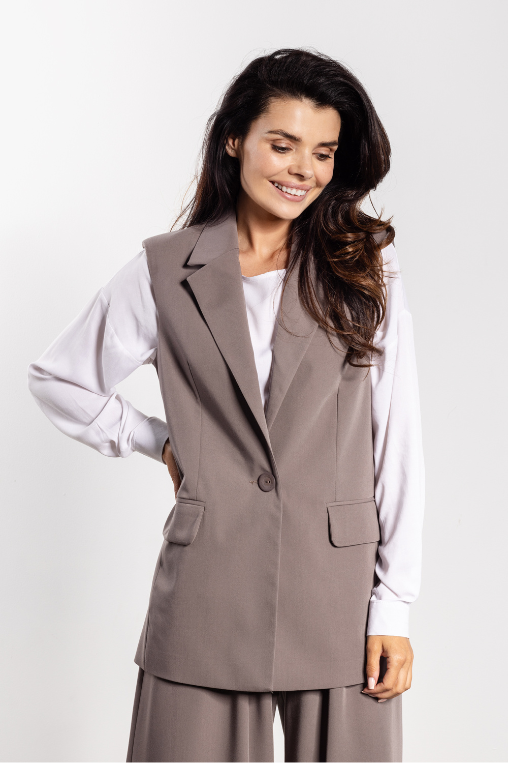 Gilet model 218978 awama