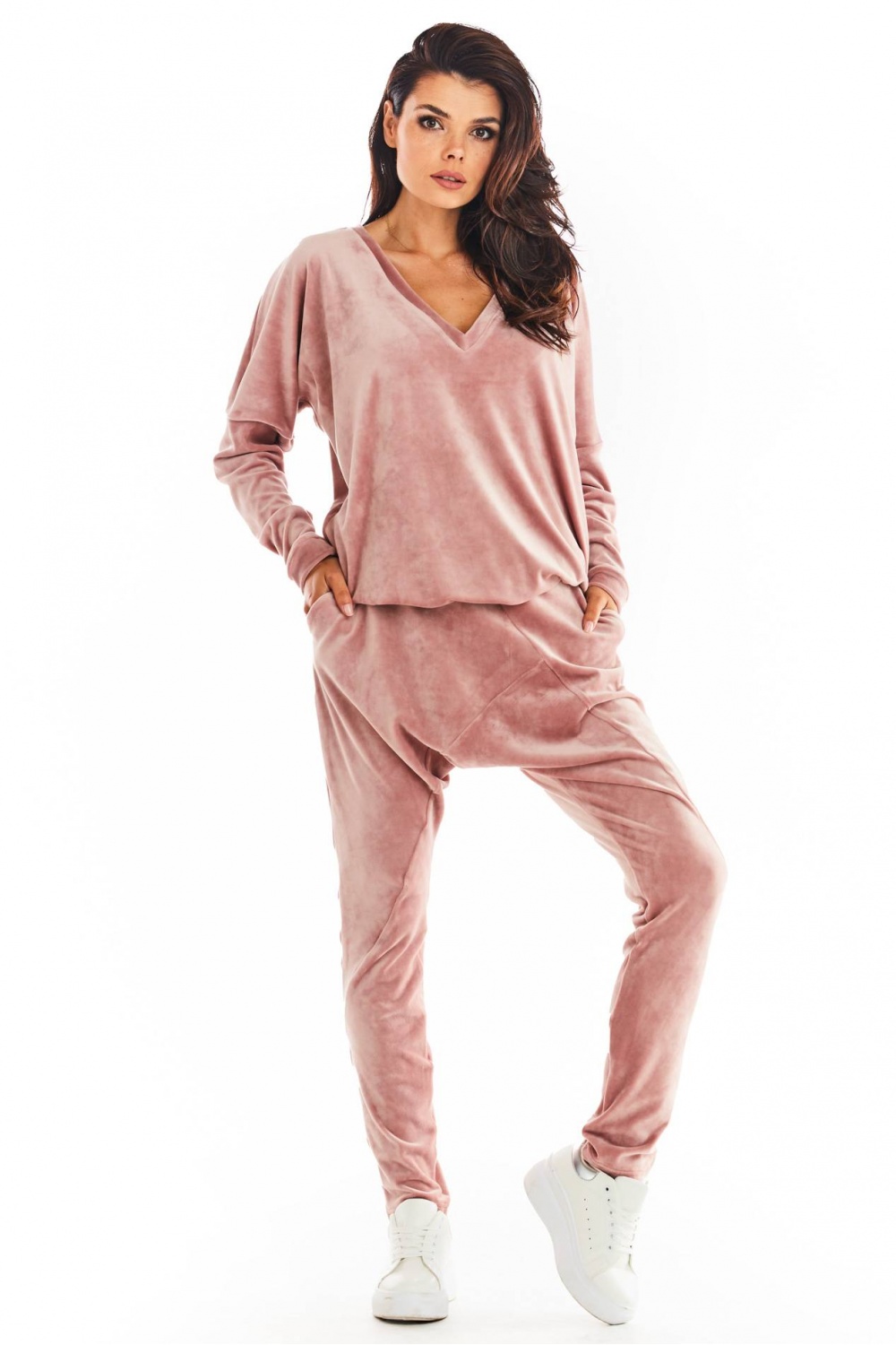 Tracksuit trousers model 149777 awama