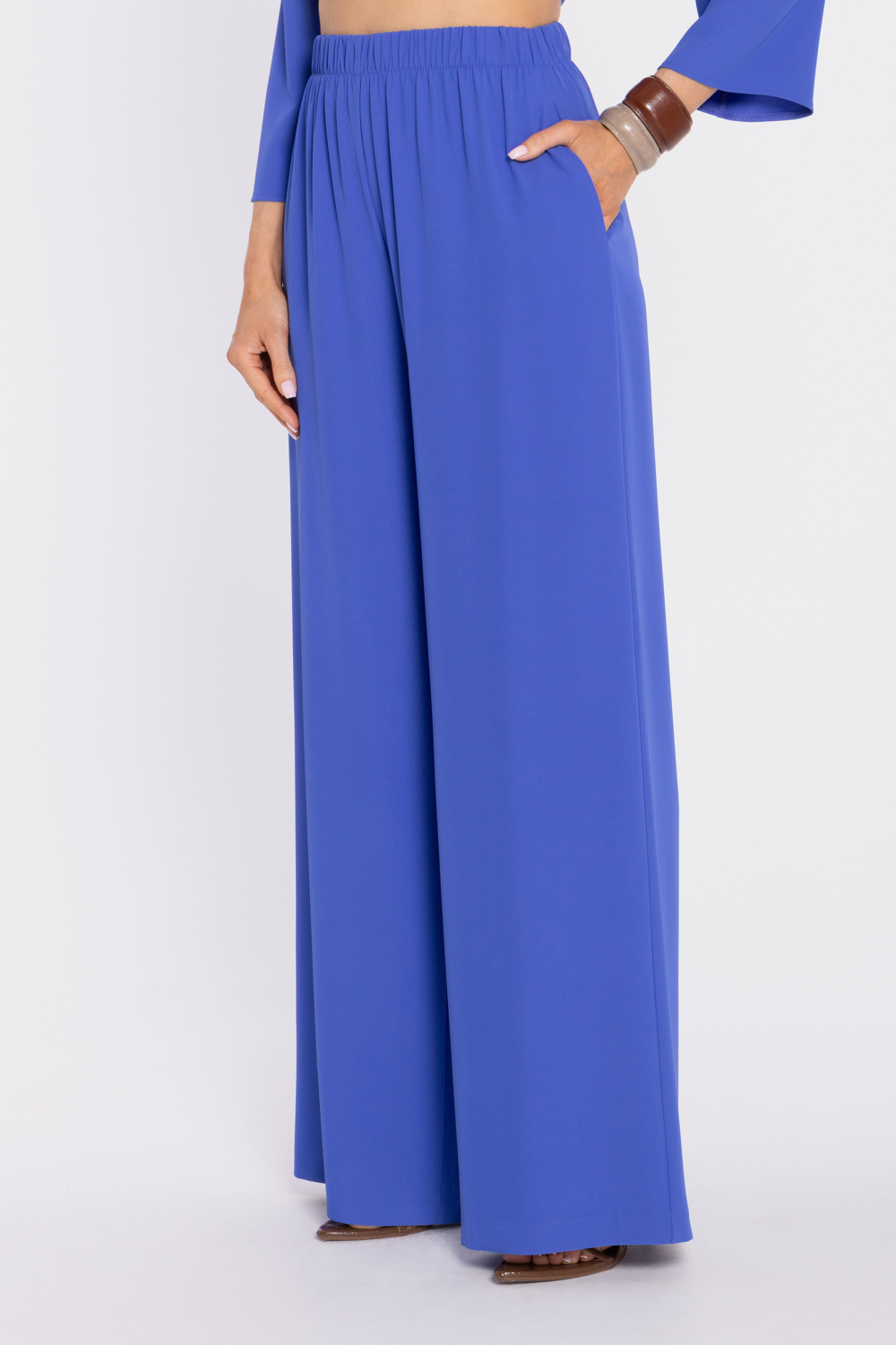 Women trousers model 225924 Moe
