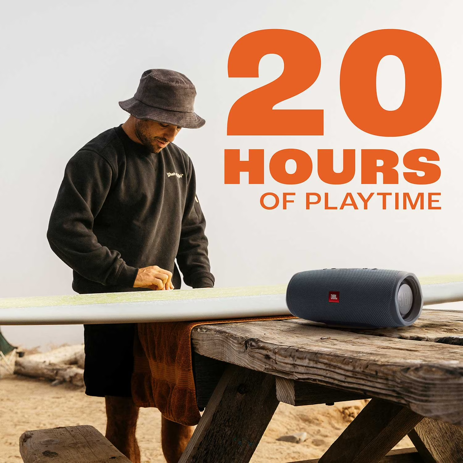 JBL Charge Essential 2 Waterproof Bluetooth Speaker thumbnail 2
