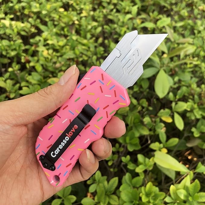 Automatic Utility Knife, Premium Pink Retractable Box Cutter, Cute Aluminum Alloy Heavy Duty Pocket Knife, Safety Replaceable Blade EDC Razor Knives with 5PCS Blades thumbnail 5
